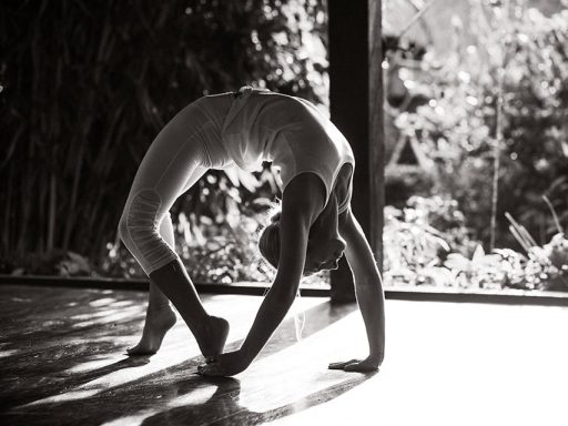 Embodied-flow-private-retreat-yoga-1 yoga in bali